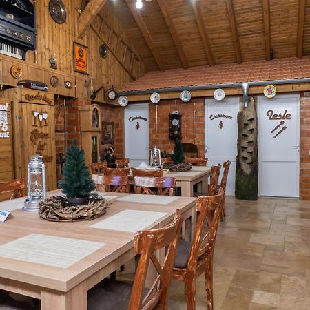 Sura Lu' Patru Apartamento Vulcan  Exterior foto