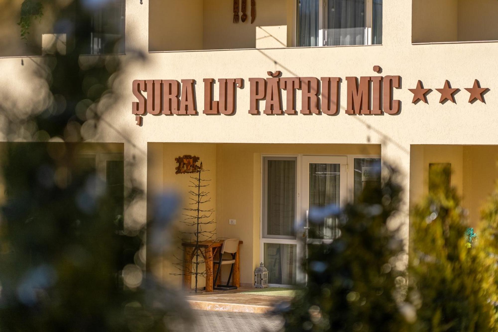 Sura Lu' Patru Apartamento Vulcan  Exterior foto